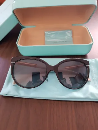Gafas de sol Tiffany & Co. Nuevas