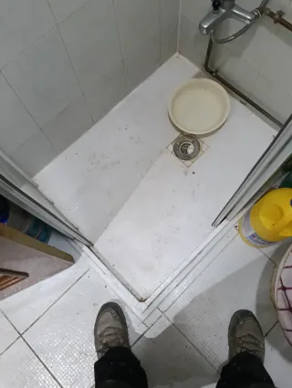 Mampara con plato de ducha