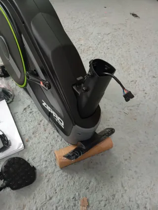 Bicicleta Estática ZIPRO RAVE