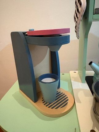 Cocinita de madera para niños