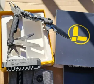 Leatherman ARC Silver & Black