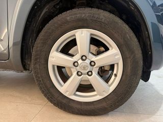Toyota Rav4 2.2 D-4D 136cv Executive