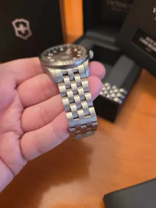 Reloj Victorinox Airboss Automático Nuevo