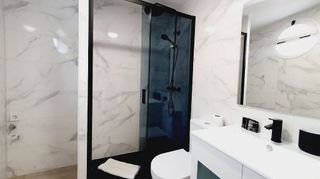 Piso en alquiler en Valdeacederas en Madrid