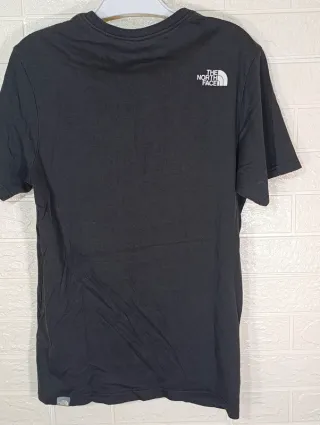 Camiseta The North Face R157