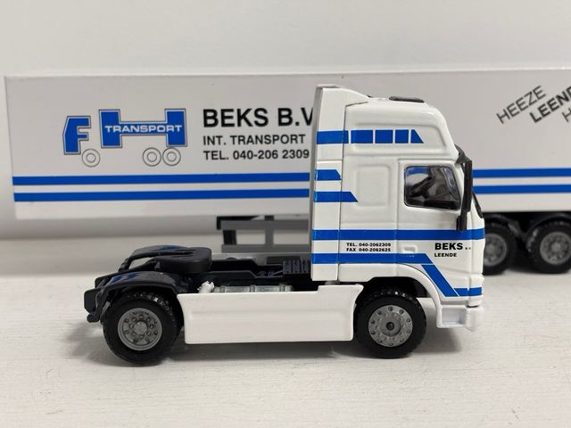 Volvo FH15 JOAL escala 1/50