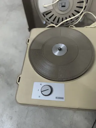 Tocadiscos Krone Vintage Beige