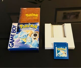 Game Boy Color + 5 Juegos Pokémon + Funda Pikachu.