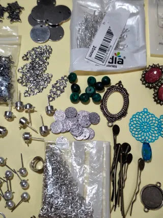 Lote fornituras bisutería abalorios murano