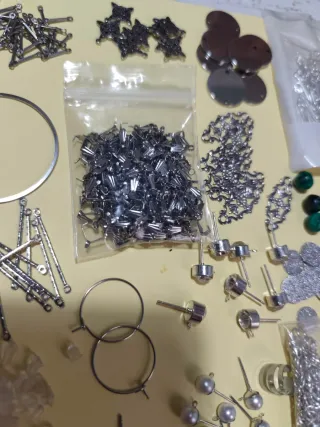 Lote fornituras bisutería abalorios murano