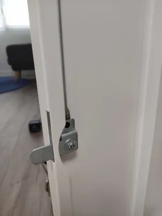 Armario Metálico Blanco con Llave (110×70×35 cm.)