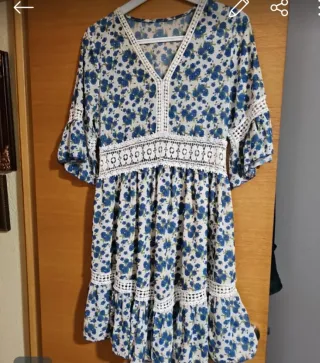 Lote 2 Faldas y 1 vestido