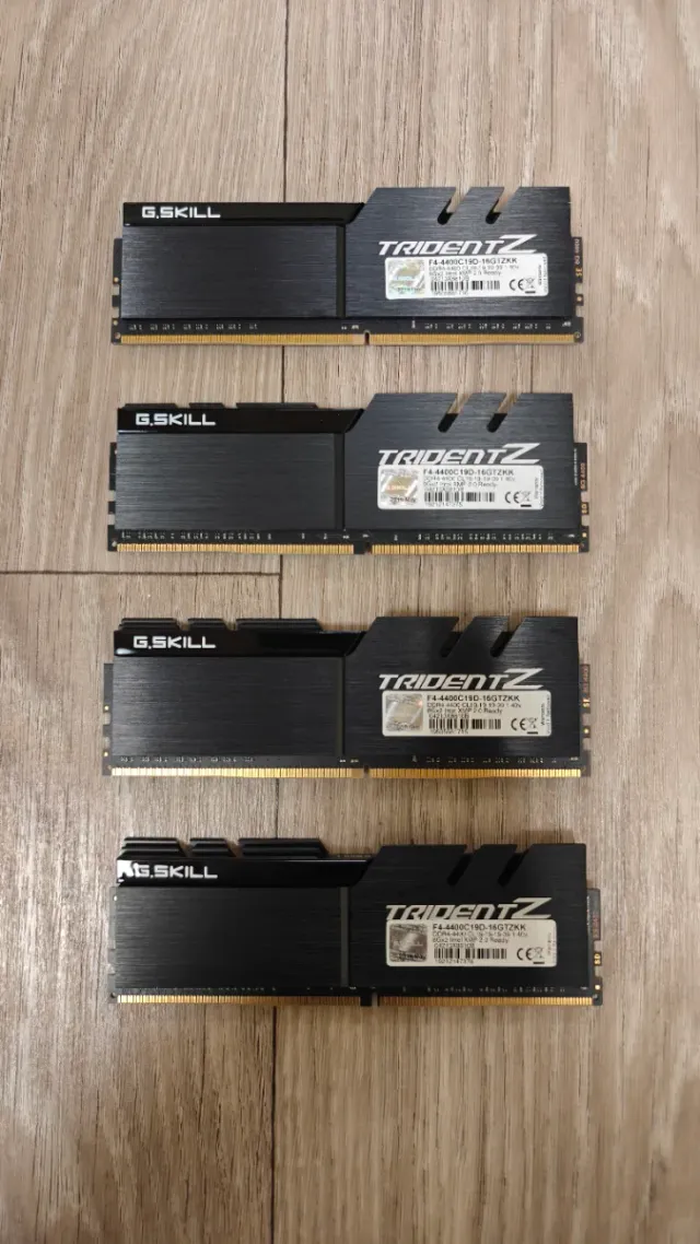32GB RAM 4400MHz (4x8GB)