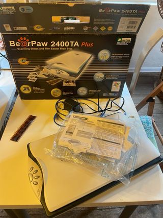 Scanner A4 BearPaw 2400 TA Plus