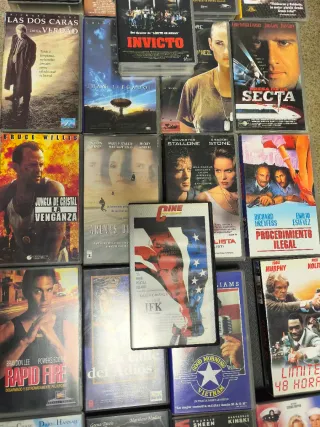 Lote 31 Películas VHS Acción/Aventura/Crimen