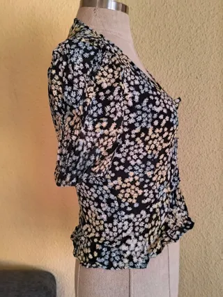 Camiseta floral manga corta