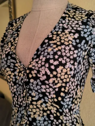 Camiseta floral manga corta