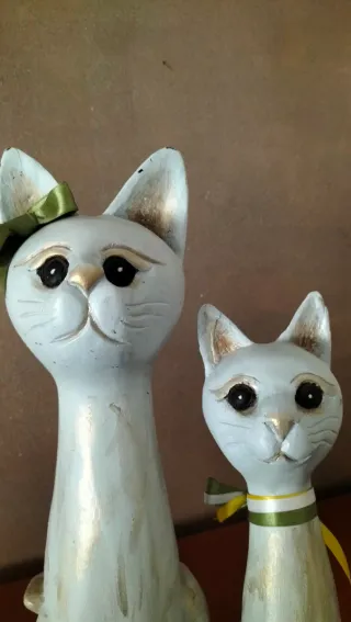 Set 2 Gatti Statue Legno Dipinte