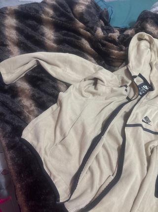 Felpa Nike Tech Fleece Beige