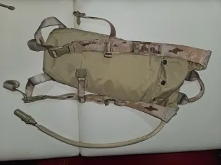 Mochilas Altus 75L y 50L + Camelbak