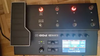 Line 6 POD GO Pedalera Multiefectos