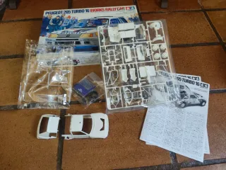 Maqueta Tamiya Peugeot 205 T16 1/24