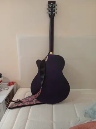 Guitarra Acústica Admira Indiana