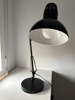 Flexo de escritorio negro