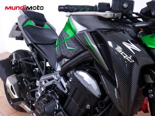 KAWASAKI Z 900