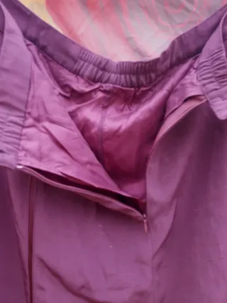 GRANATE-MORADA 4XL/FLORES 4XL/CUADROS XL:1X1,5€