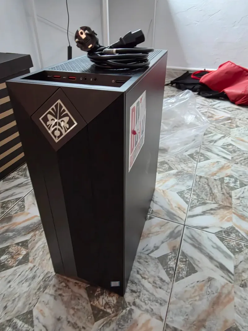 HP OMEN Obelisk i5 9400f GTX 1050 ti