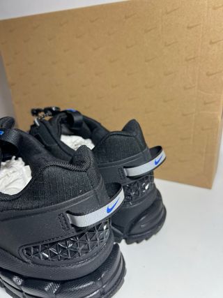 Nike Zoom Vomero Roam Gore-Tex Negro