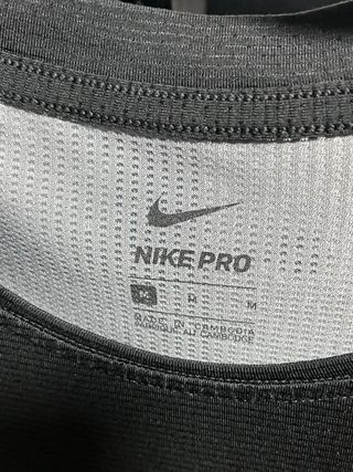 Camiseta deportiva Nike Pro hombre negra