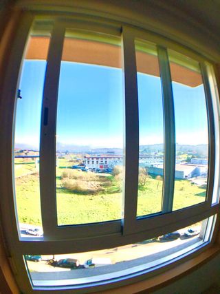 Piso luminoso con garaje amplio y trastero.