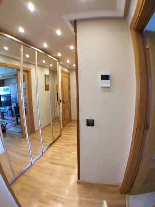 Piso luminoso con garaje amplio y trastero.