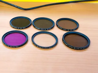 Sony 28-70mm f/3.5-5.6 OSS + estuche con 6 filtros