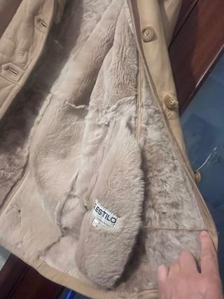 Chaqueta de piel beige