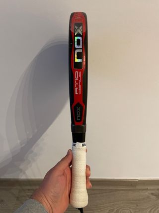 Pala NOX AT10 Genius Agustín Tapia