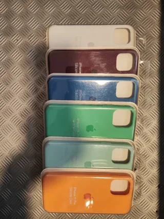 Cover iPhone 11 Pro con interno camoscio