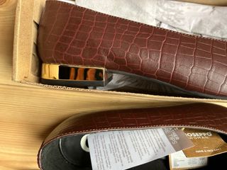 Bailarinas Gioseppo Piel Burdeos Tacón Dorado