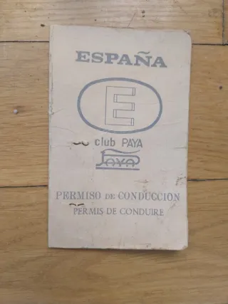 Antiguo Carnet Juguete Paya coche Ferrari