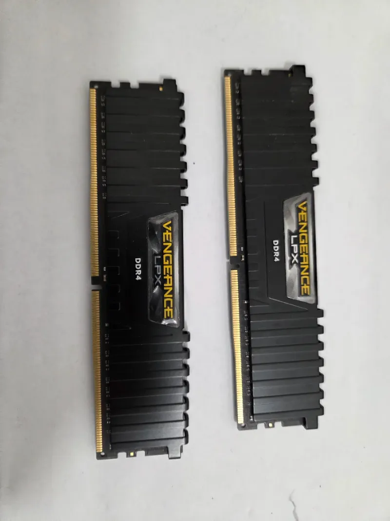 Corsair Vengeance LPX 32GB (2x16GB) DDR4 3000MHz