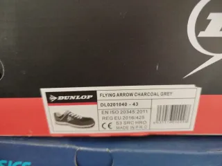 Zapatos de seguridad Dunlop grises