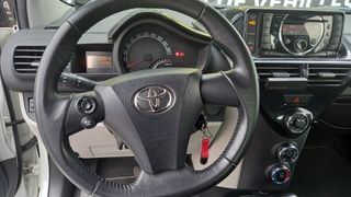 Toyota iQ iQ-S 1.33 MultiDrive