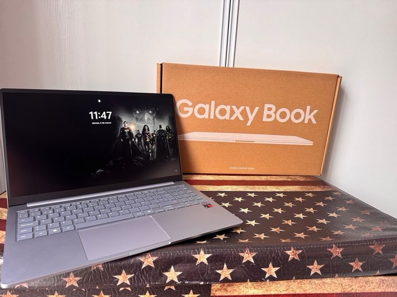 Samsung Galaxy Book 4 Edge 16+512 afbeelding 9