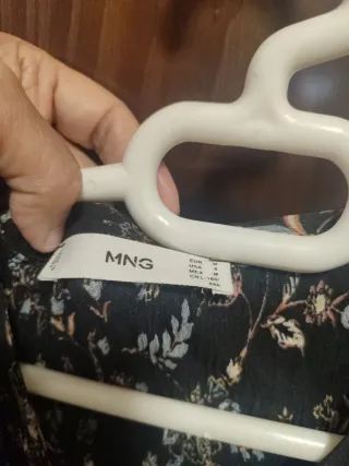 Vestido estampado floral negro