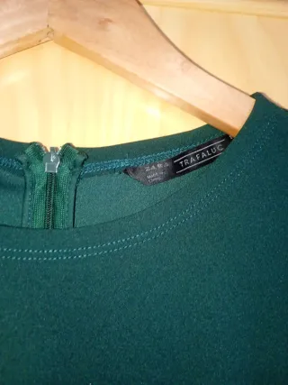 Vestido verde Zara mujer