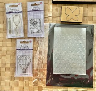 Lotto creatività fustelle artigianali + timbri