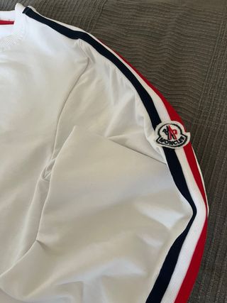 Sudadera Moncler Blanca.