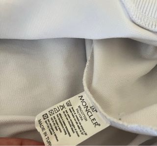 Sudadera Moncler Blanca.